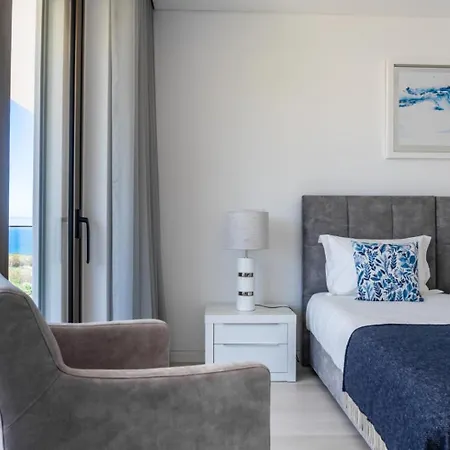 Peralta - Stunning With Private Pool 03