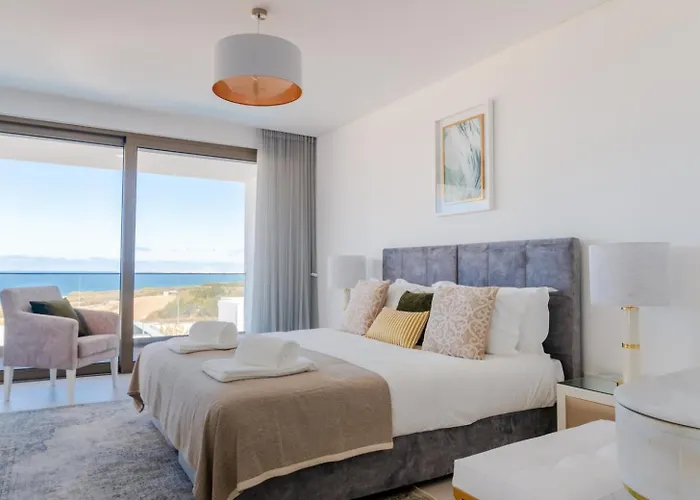 פארק נופש Peralta - Stunning With Private Pool 03 *