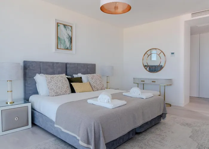 Peralta - Stunning With Private Pool 03 * לוריניה