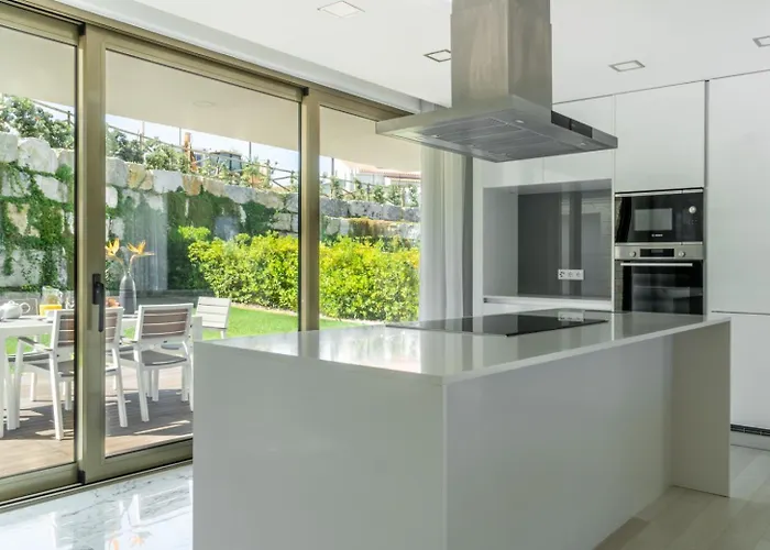 Peralta - Stunning With Private Pool 03 פארק נופש לוריניה