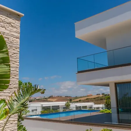 Peralta - Stunning With Private Pool 03 * Lourinhã