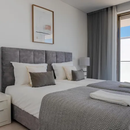 Vakantiepark Peralta - Stunning With Private Pool 03 *